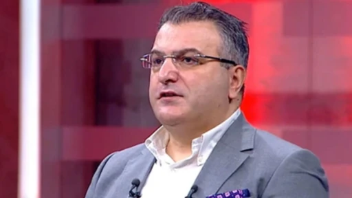 Cem Küçük'ten itiraf: Uçakta sorular önceden alınıyor, istenmeyen sorular çıkarılıyor!