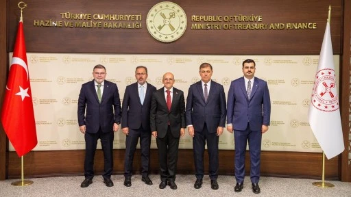 Cemil Tugay'dan 'AKP'ye geçecek' iddiasına sert tepki