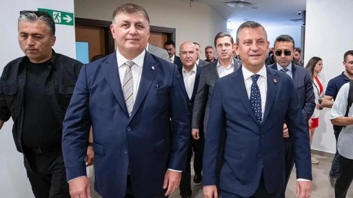 Cemil Tugay'dan kurultay mesajı: 'Siyasi Partiler Kanunu açık'