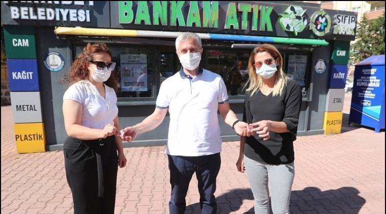 &Ccedil;evre dostlarına altın &ouml;d&uuml;l&uuml;...