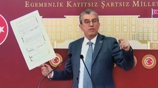 CHP&rsquo;den &ldquo;WhatsApp&rdquo; hamlesi: T&uuml;m yazışmalar geri getirilsin ve dosyaya alınsın!