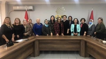 CHP Gaziantep Kadın Kollarından 5 Aralık mesajı