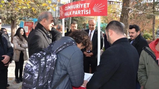 CHP Gaziantep'ten burs ücretleri protestosuna destek