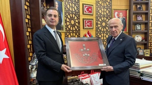CHP'li Büyükşehir Belediye Başkanı Akın'dan Bahçeli'ye ziyaret