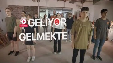 CHP'li gençlerden seçim şarkısı: Geliyor gelmekte olan...