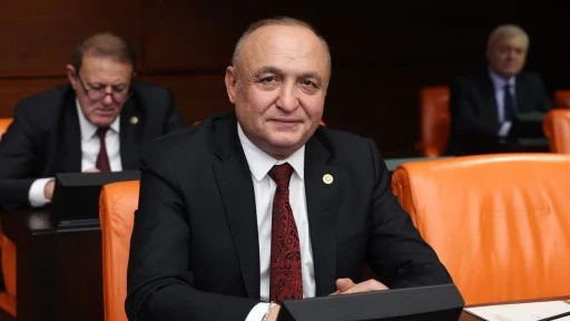 CHP'li Meri&ccedil;, Nurdağı&rsquo;nda bir t&uuml;rl&uuml; tamamlanamayan &ldquo;&Ouml;l&uuml;m Yolu&rdquo;nu Meclis g&uuml;ndemine taşıdı