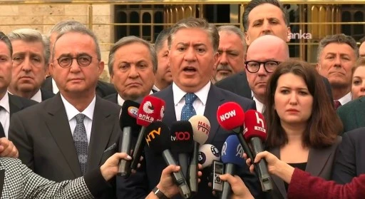 CHP'li Murat Emir: Bu yemin ge&ccedil;ersizdir!