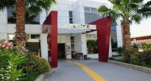 CHP'li Seferihisar Belediyesi'ne operasyon: 6 kişi g&ouml;zaltına alındı