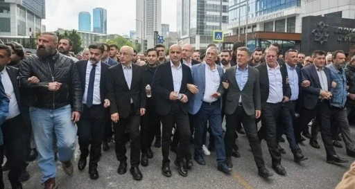 CHP&rsquo;ye g&ouml;t&uuml;r&uuml;len bodyguard: Milletvekili koruyacaksınız&rsquo; dediler