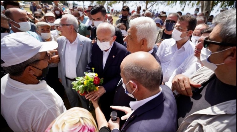 CHP'li Belediyeler yangın b&ouml;lgesine &ccedil;ıkarma yaptı