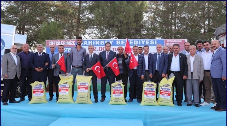 &Ccedil;ift&ccedil;ilere 2 bin ton g&uuml;bre desteği