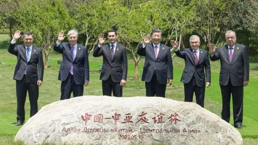 Çin Cumhurbaşkanı Xi, antik İpek Yolu boyunca Orta Asya ile yeni bağlar kuruyor