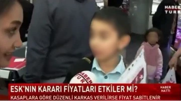 &Ccedil;ocuk durumu &ouml;zetledi: Annem karne hediyesi et aldı!