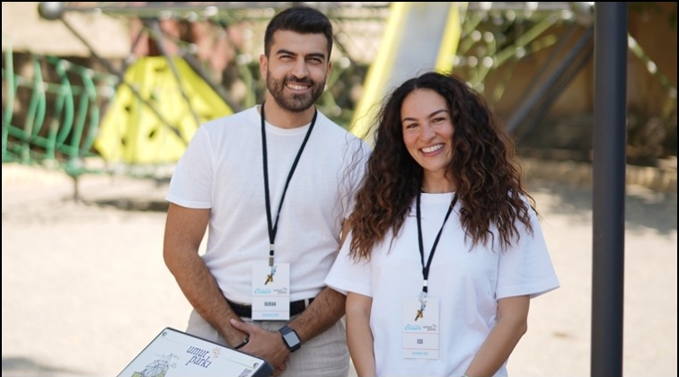 &Ccedil;ocukların okula d&ouml;n&uuml;ş hediyesi: Umut Parkı