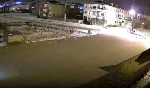 Çöp konteynerlerini çaldılar... İpekyolu Belediyesi suç duyurusunda bulundu!