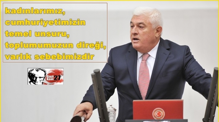 Cumhuriyet kadınla, kadın da cumhuriyetle değer kazanıyor