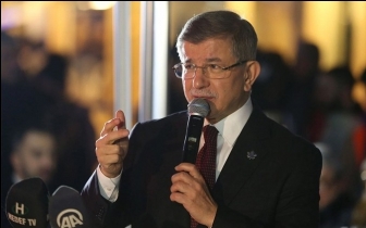 Davutoğlu: Ekonomi değil enflasyon u&ccedil;uyor