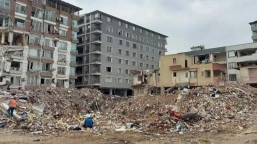 Depremde 88 kişiye mezar olan Elit Apartmanı davası... Müşteki avukatı: