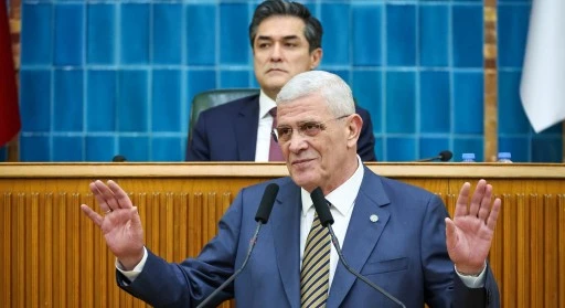 Dervişoğlu: Bunların hasreti kucaklaşmadan bitmeyecek, o yüzden salın gitsin!