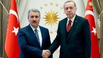 Destici'den U d&ouml;n&uuml;ş&uuml;: S&ouml;zlerim &ccedil;arpıtıldı!