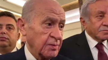 Devlet Bahçeli, Meclis'i terk etti!