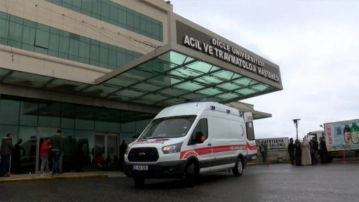 Diyarbakır'daki tartışmada kan aktı: Kuzenini tabancayla öldürdü, oğlunu ağır yaraladı!