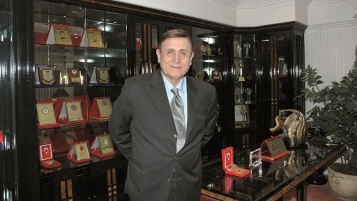 Duayen Sanayici Naci Top&ccedil;uoğlu anılacak