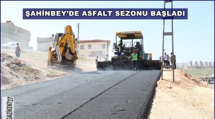 Dumlupınar'da yollar asfaltlanıyor