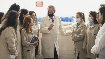 D&uuml;nya Kadın M&uuml;hendisler G&uuml;n&uuml;