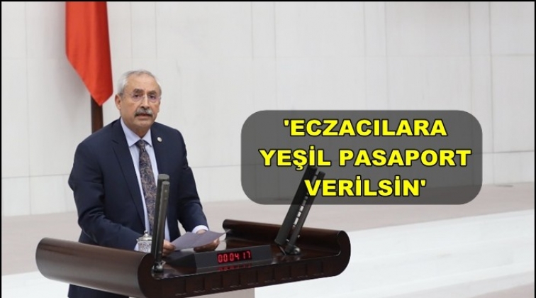 Eczacılara &ldquo;yeşil pasaport&rdquo; talebi
