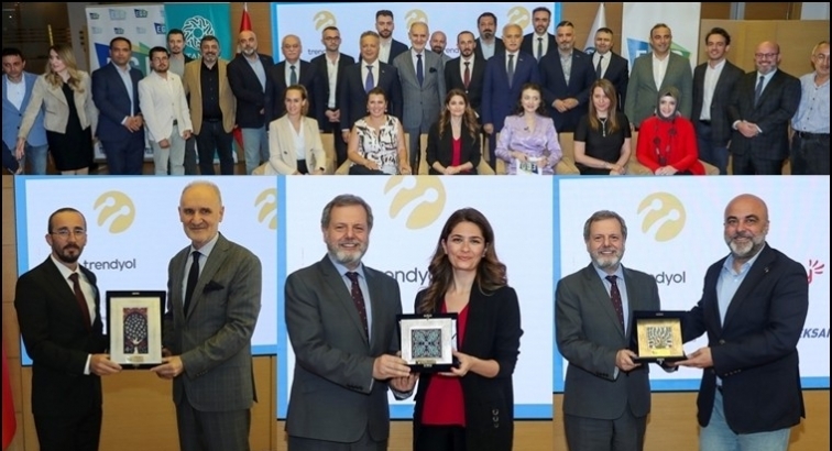 Ekonomi medyasının başarı &ouml;d&uuml;lleri verildi