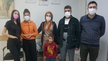 Eli yanan gen&ccedil; kıza başarılı operasyon