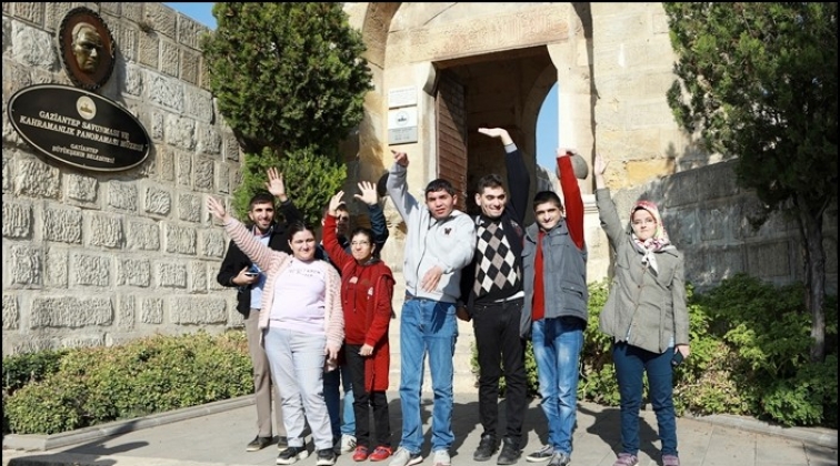 Engelli bireylerin g&ouml;z&uuml;nden Gaziantep