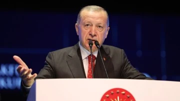Erdoğan: Bu asalakları kendi hırslarıyla baş başa bırakıyoruz!