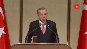 Erdoğan: Bu Müslüman topluluğu birilerine yedirmeyeceğiz!