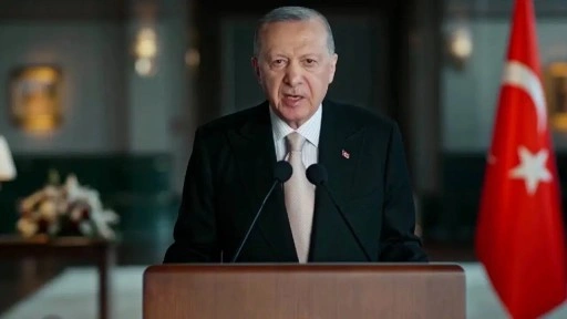 Erdoğan'dan bayram mesajında 'CHP' yorumu: 'Üzüntü duyuyoruz, yanlışta ısrar son bulması
