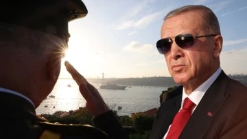 Erdoğan donanmayı Vahdettin Köşkü’nden selamladı!