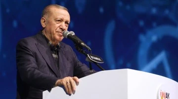 Erdoğan: Gen&ccedil;lerle aramızı a&ccedil;mak istiyorlar!