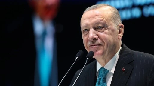 Erdoğan: Milletin rotasından başka merciler edinenler bu partinin ve bu hareketin içinde yaşama şansı bulamadılar