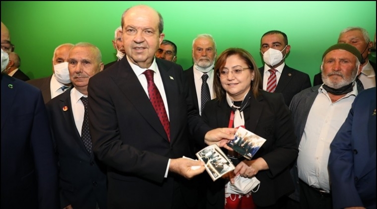 Ersin Tatar'dan Panorama M&uuml;zesi&rsquo;ne &ouml;vg&uuml;...