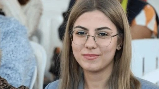 Esila Ay&#x131;k, yar&#x131;n ilk kez hakim kar&#x15F;&#x131;s&#x131;na &#xE7;&#x131;kacak