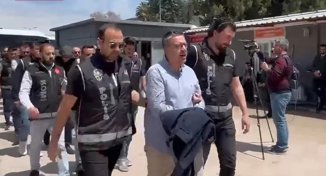 Eski AKP'li belediye başkanı Şeref Albayrak ve 29 kişi tutuklandı!