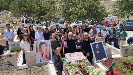 Eski Devlet Opera ve Balesi Sanatçısı Almula Özlem gömütü başında anıldı