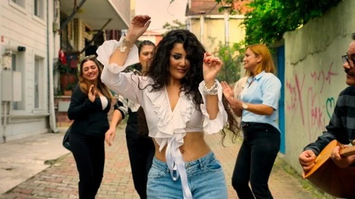 Esra Öztürk: Ben değil müzik soundum değişti!