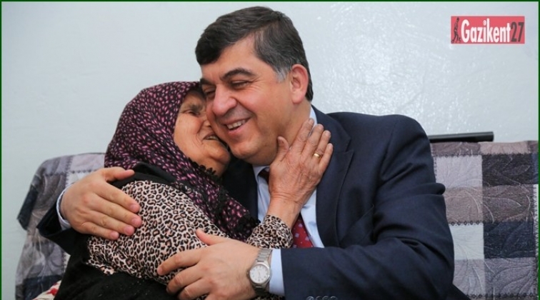 Fadıloğlu, Anneler G&uuml;n&uuml;&rsquo;n&uuml; kutladı