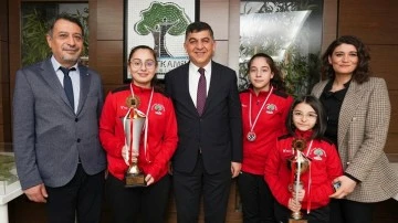 Fadıloğlu, Milli Takım sporcularını ağırladı