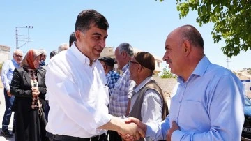 Fadıloğlu'nun kırsal mahalle ziyaretleri s&uuml;r&uuml;yor