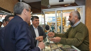 Fadıloğlu ve &Ouml;zke&ccedil;eci'den esnaf ziyareti