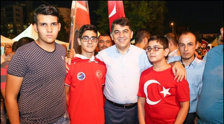 Fadıloğlu'ndan 15 Temmuz mesajı