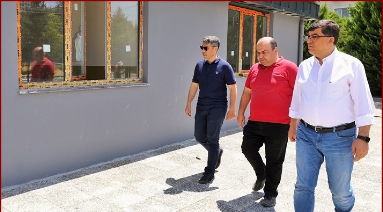 Fadıloğlu'ndan belediye &ccedil;alışanlarına m&uuml;jde